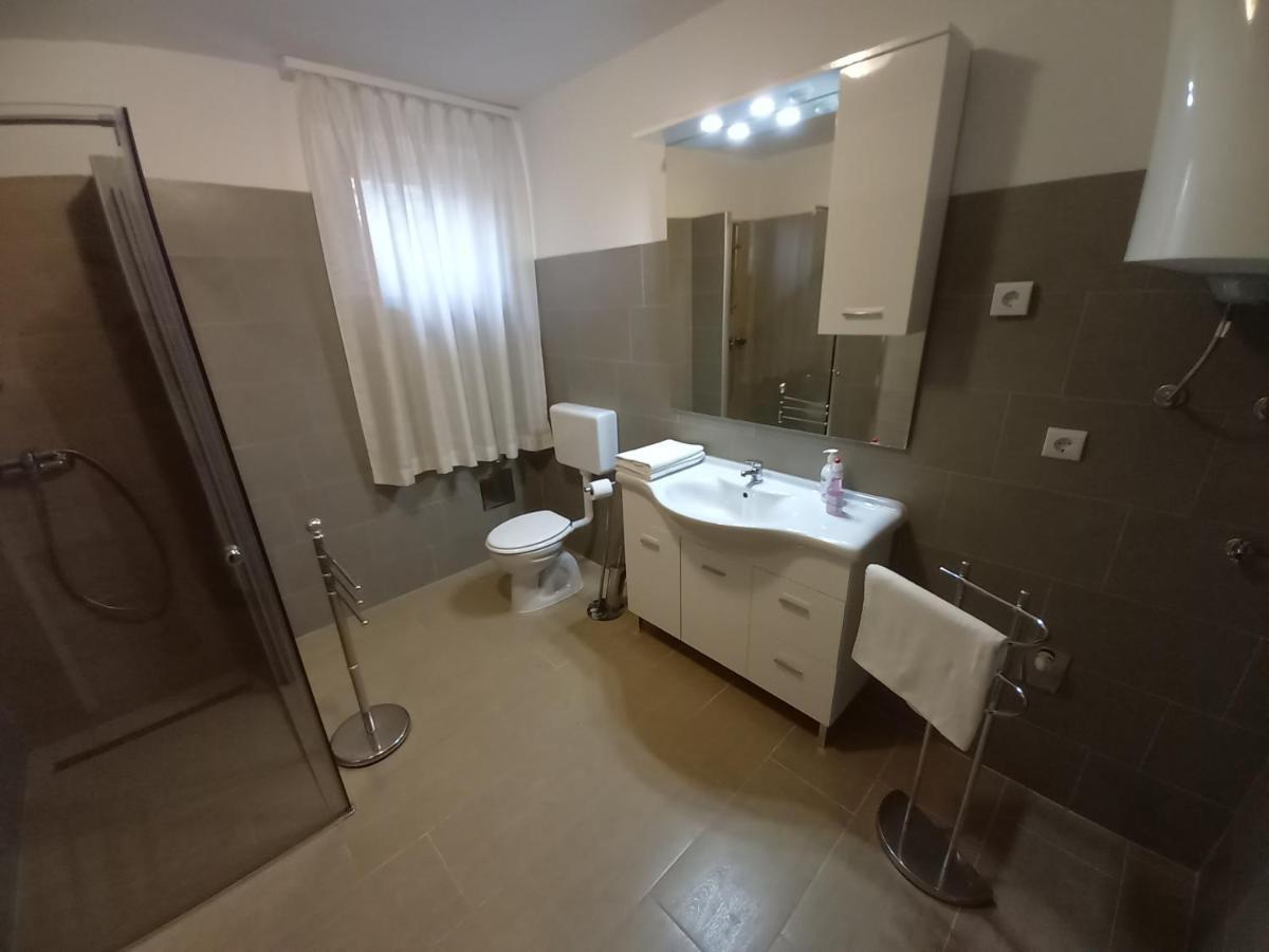 Apartments Lungo 普拉 外观 照片